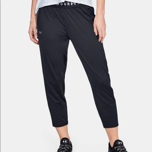 SALE- Under Armour Black Loose Sport Pants- Large
